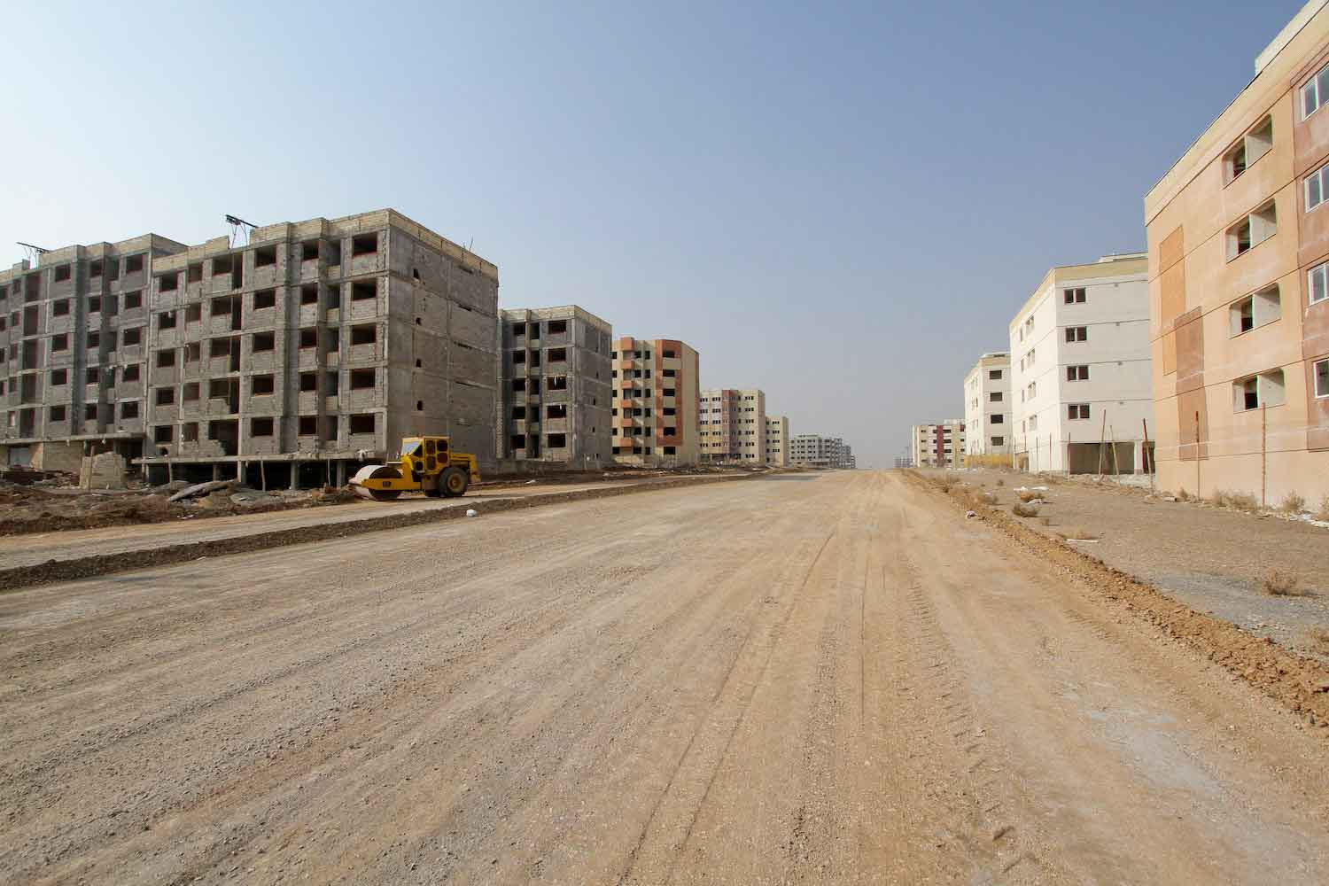 پرونده باز طرح مسکن مهر «سنگسر»