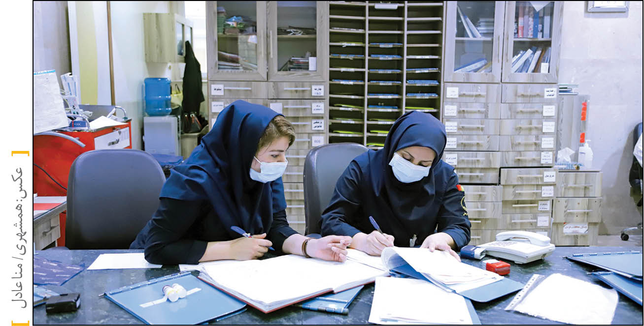 همشهری از فشارهای وارده به مراکز درمانی خصوصی و دولتی در 2 سال گذشته، گزارش میدهد