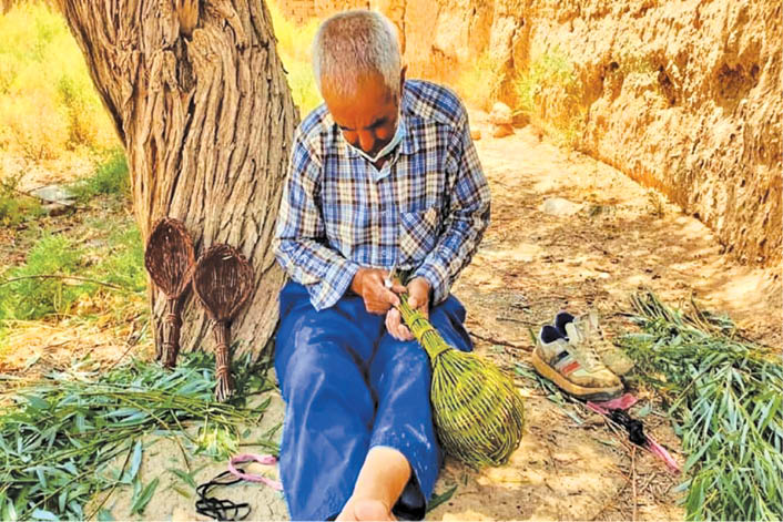 چولی‌بافی