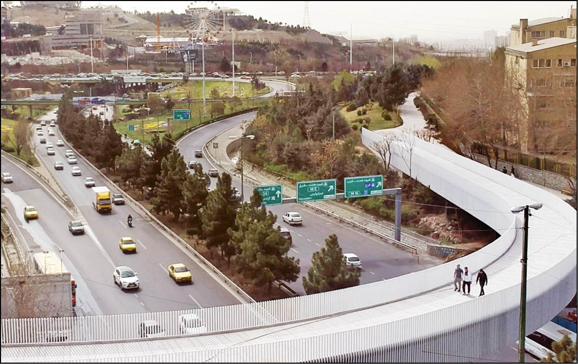 پل تندرستی منطقه‌2 در خدمت شهروندان