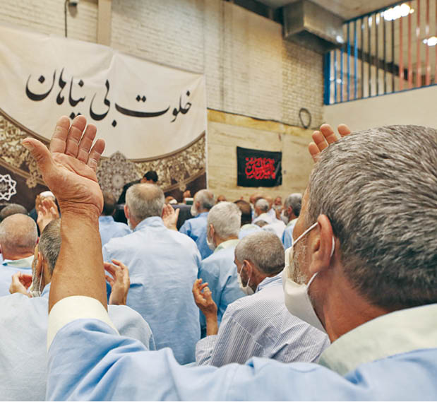 عکس‌خبر/مراسم احیا در گرمخانه‌ها