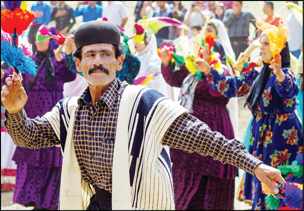 عکس خبر/بزم هزار رنگ بختیاری