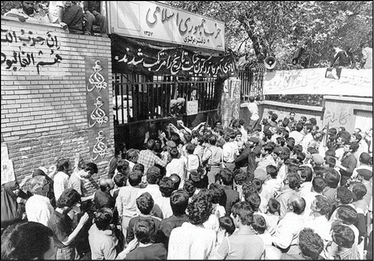 مروری بر زندگی شهید محمد پورولی به روایت خواهرش