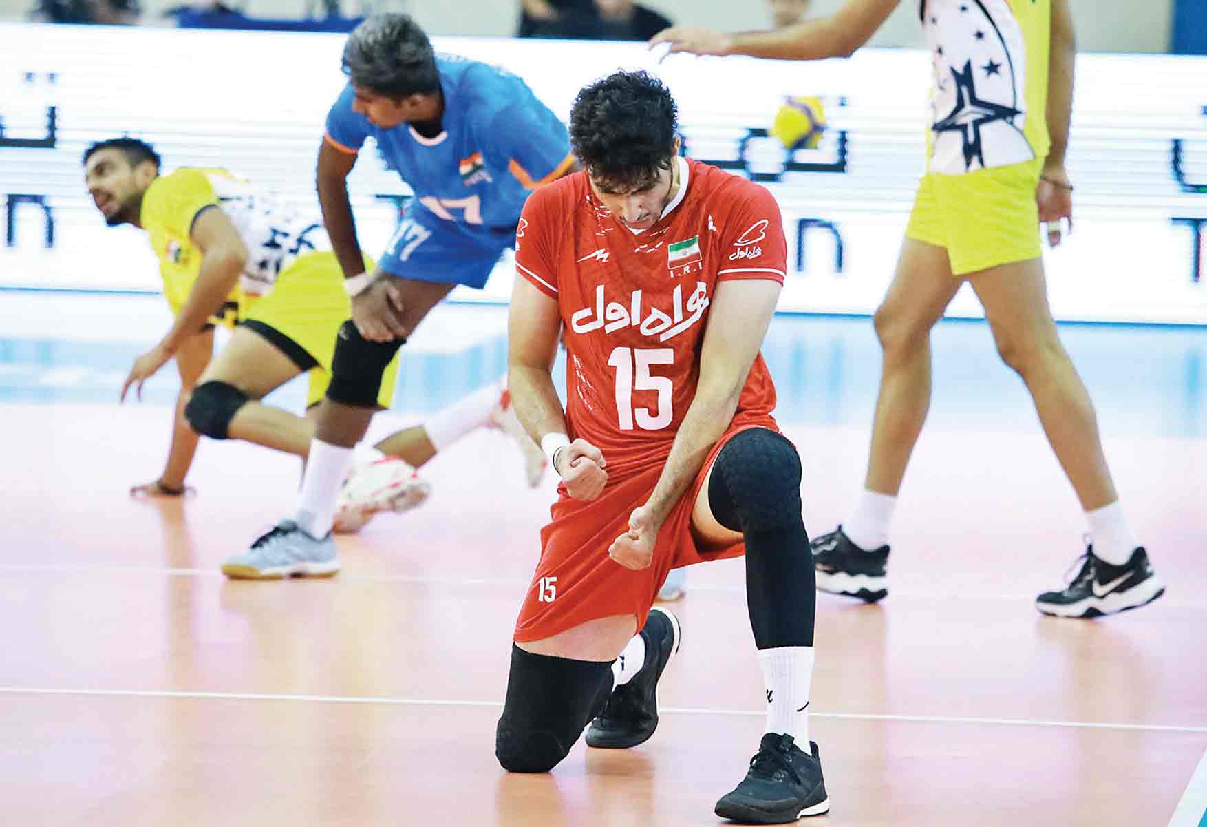 دوازدهمین جام طلا