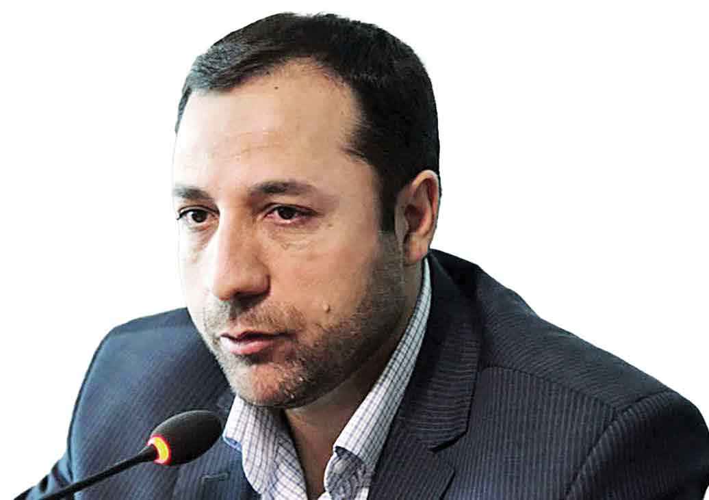 لزوم خروج بانک مرکزی از بلاتکلیفی
