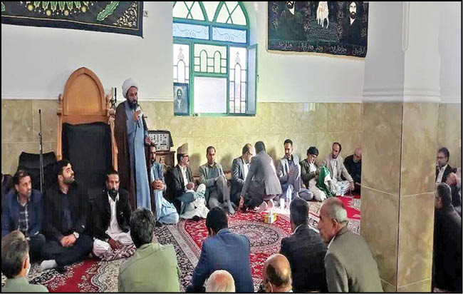 پایان اختلافات 30ساله به احترام ایام فاطمیه