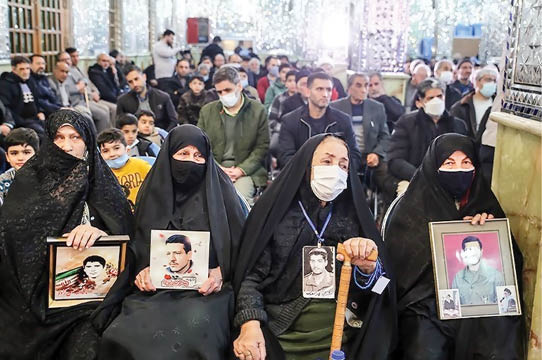 پدر و مادر شهید بودن یک توفیق الهی است