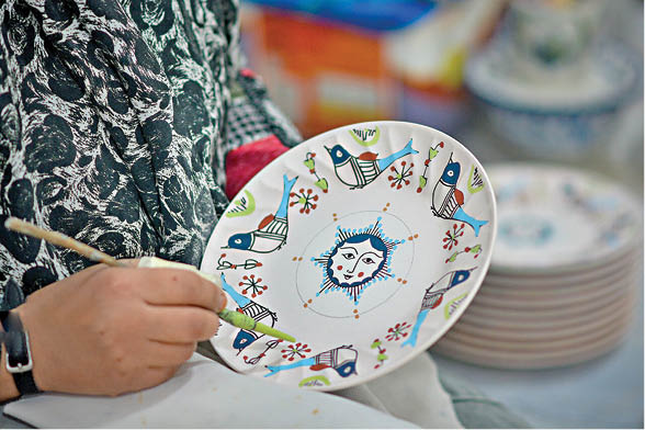 هنر سفالگری در میبد