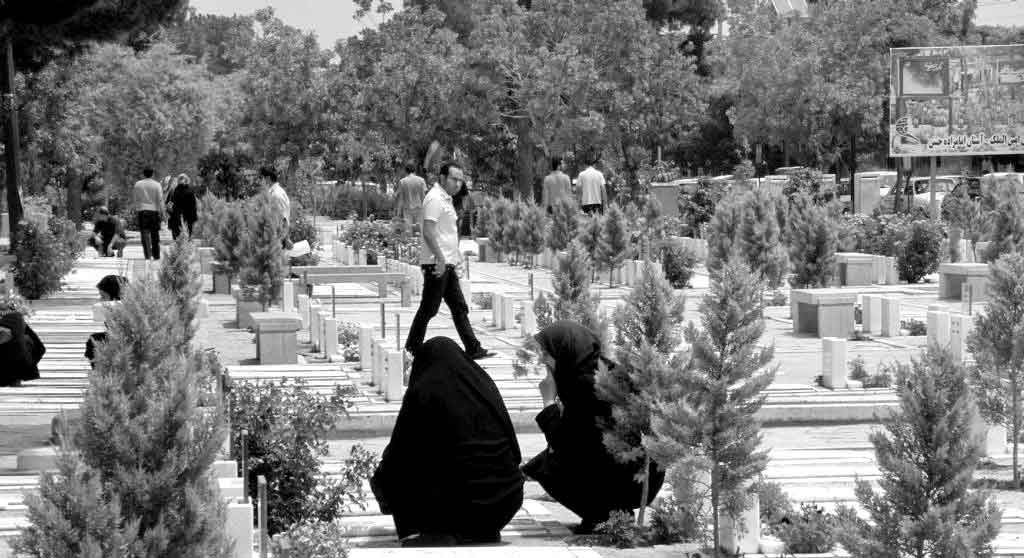 آن دو گوش و یک دهان