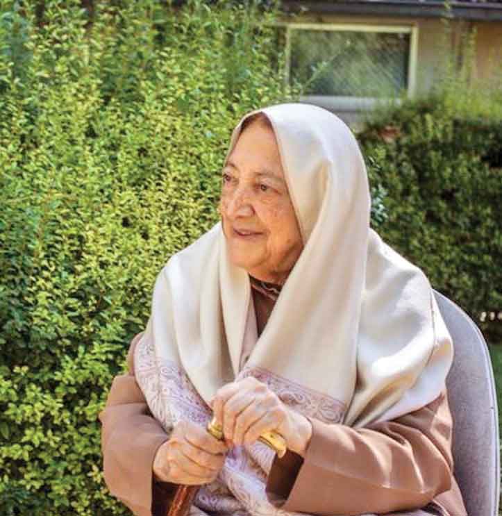 « مادر جون خانه سالمندان» و راز ۵۰ سال خیرخواهی