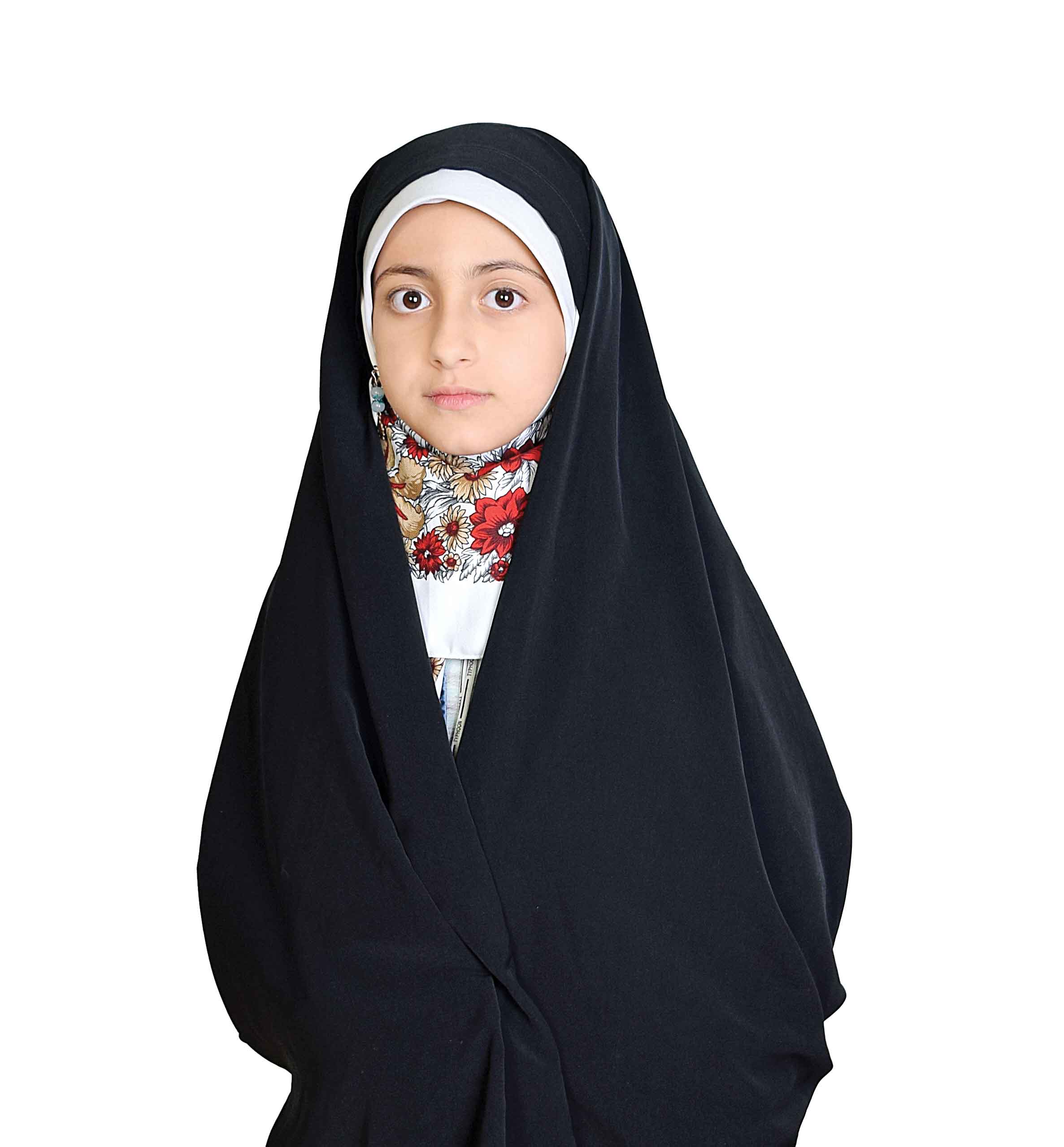 محیا فیروزی کل قرآن کریم را در مدت 10‌ماه به جان سپرده