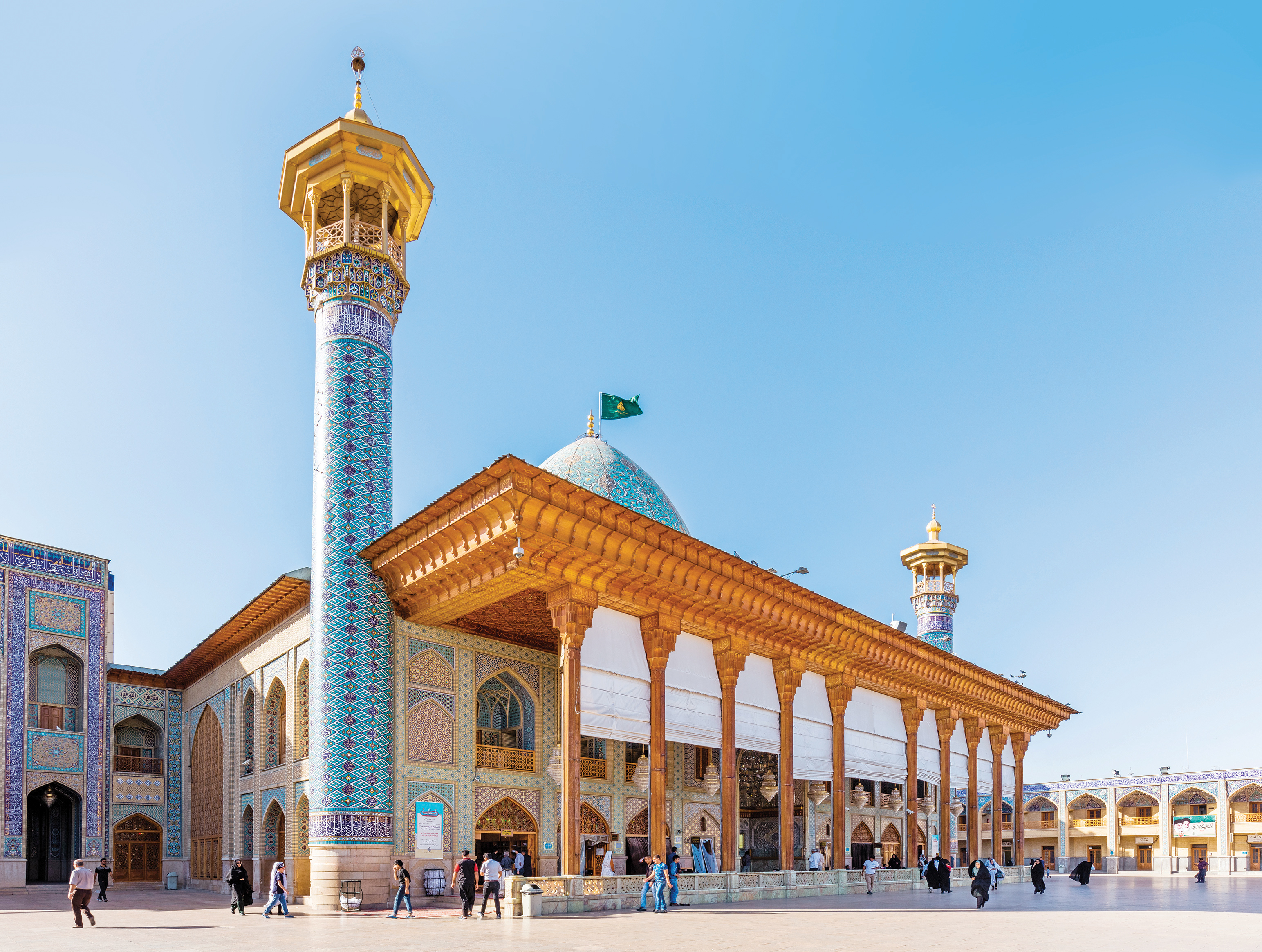 چراغ آسمان فارس