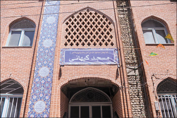 مهمانی که در مسجد دفن شد