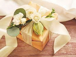 عروس و داماد پرمدعا