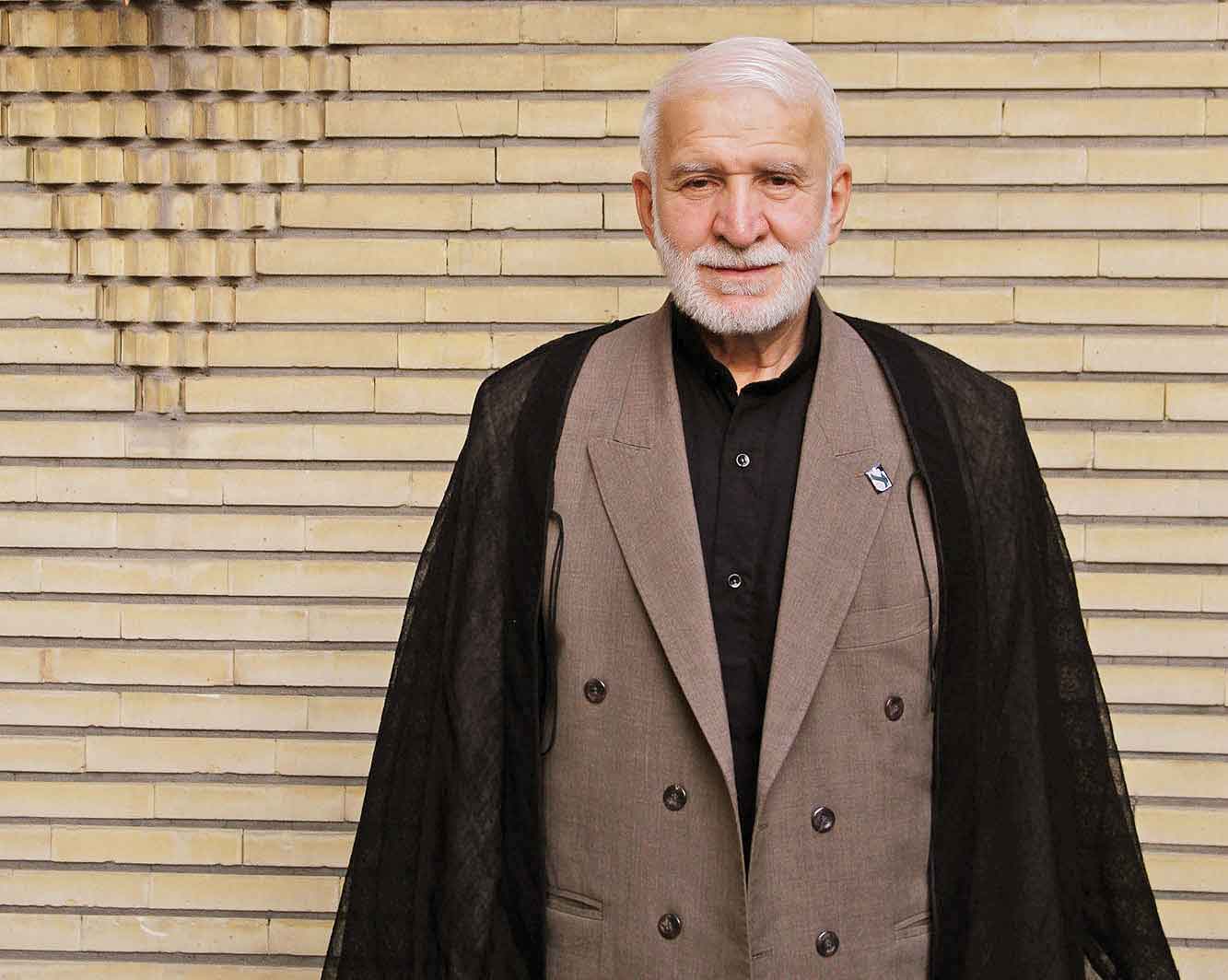حاج احمد چینی از برکات روضه خانگی می‌گوید
