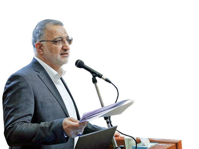اتوبوس‌های چینی در راه تهران