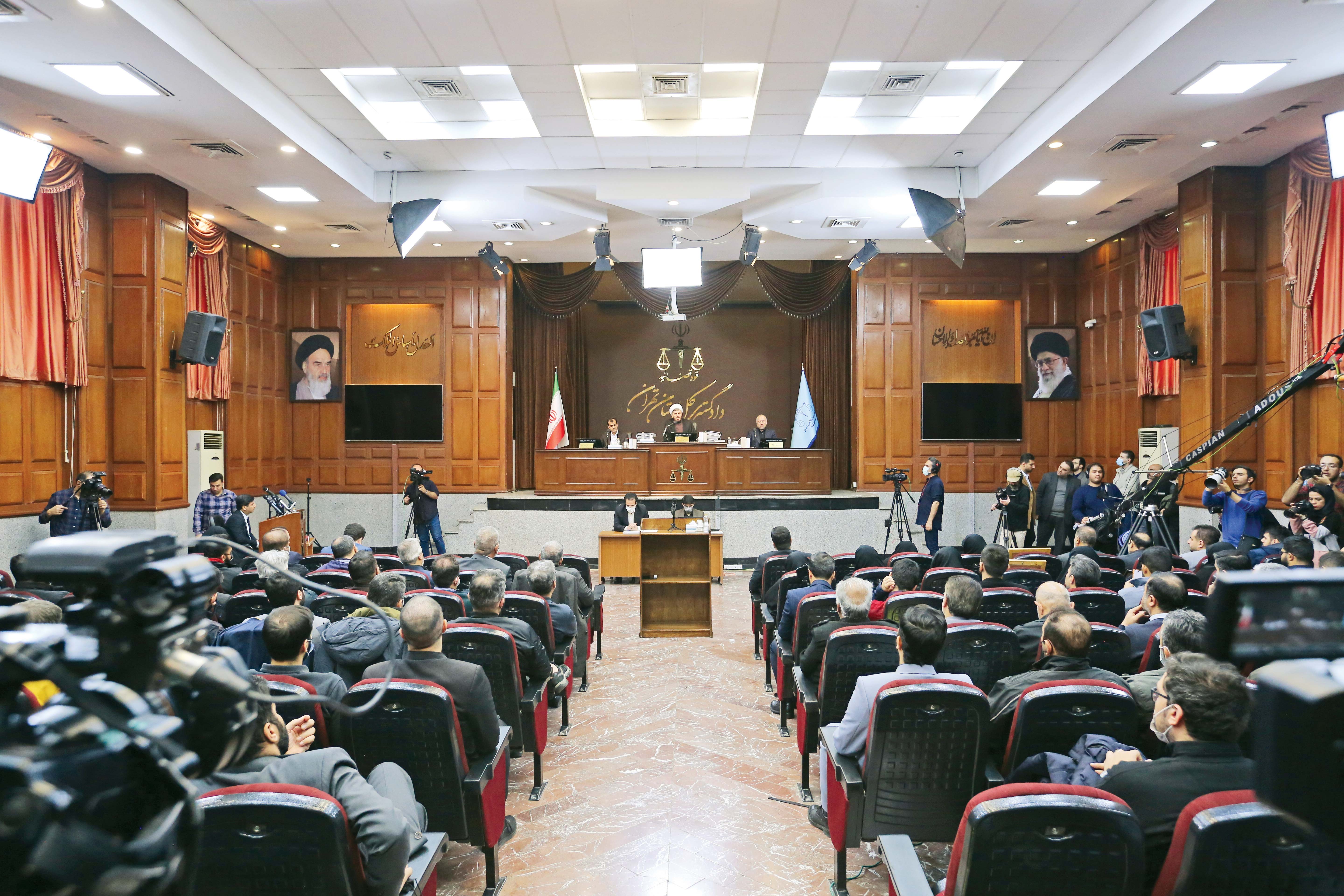 اولین جلسه محاکمه سران گروهک منافقین به قرائت کیفرخواست اختصاص یافت
