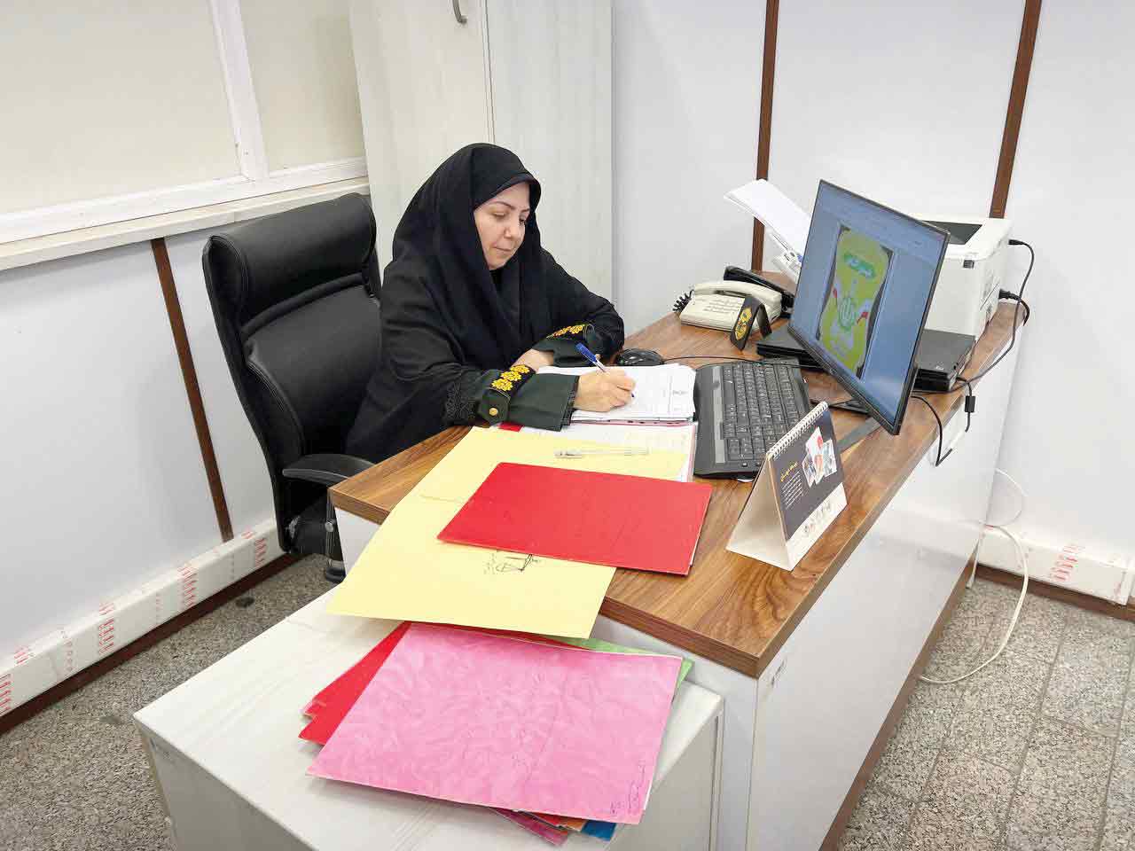 گفت‌وگو با کارآگاه زن پلیس آگاهی تهران که در 20 سال گذشته تاکنون پرونده‌های زیادی را رازگشایی کرده است