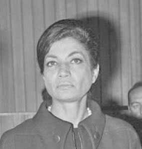 نمادی از فساد سلطنت