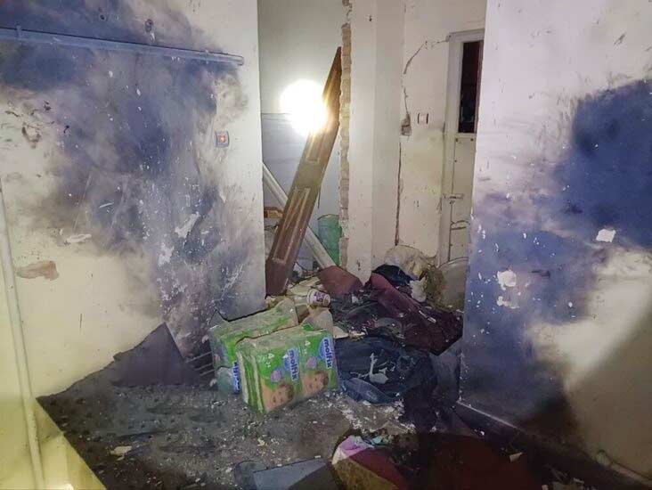 انفجار ترقه یک خانواده را مصدوم کرد