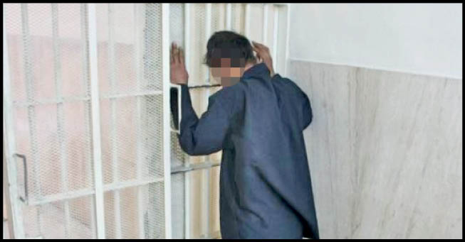 02شبانه‌روز زندگی با جسد مادر