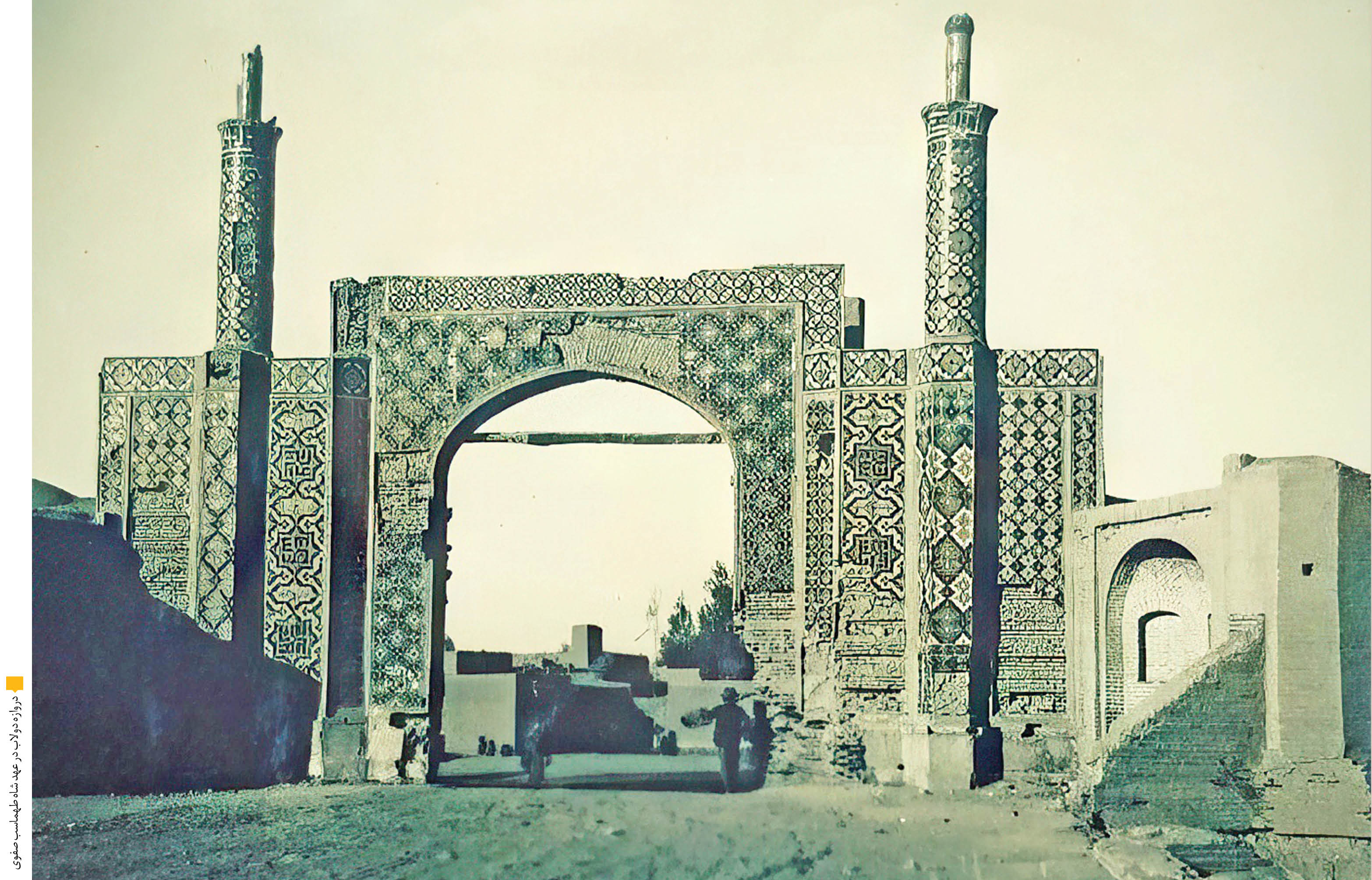 دولاب میزبان مسجد هزار ساله حمام‌های قدیمی، گورستان‌های تاریخی و یخچالی طبیعی که زمینی برای پرورش ستاره‌های فوتبال شد