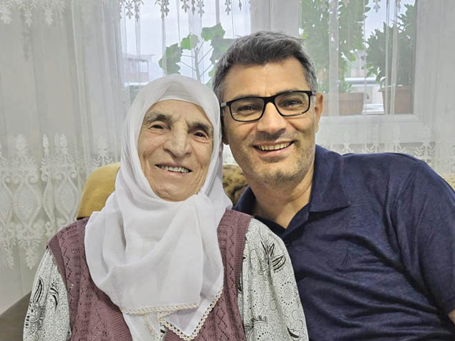 در ستایش مادر