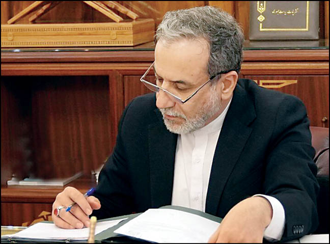 رزم دیپلماتیک عراقچی