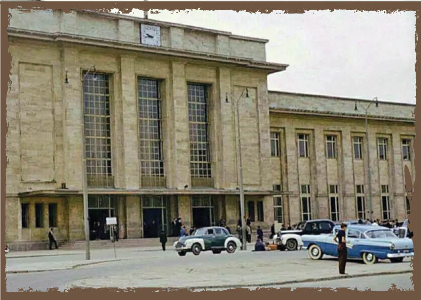 ساعت‌های خبرچین ایستگاه