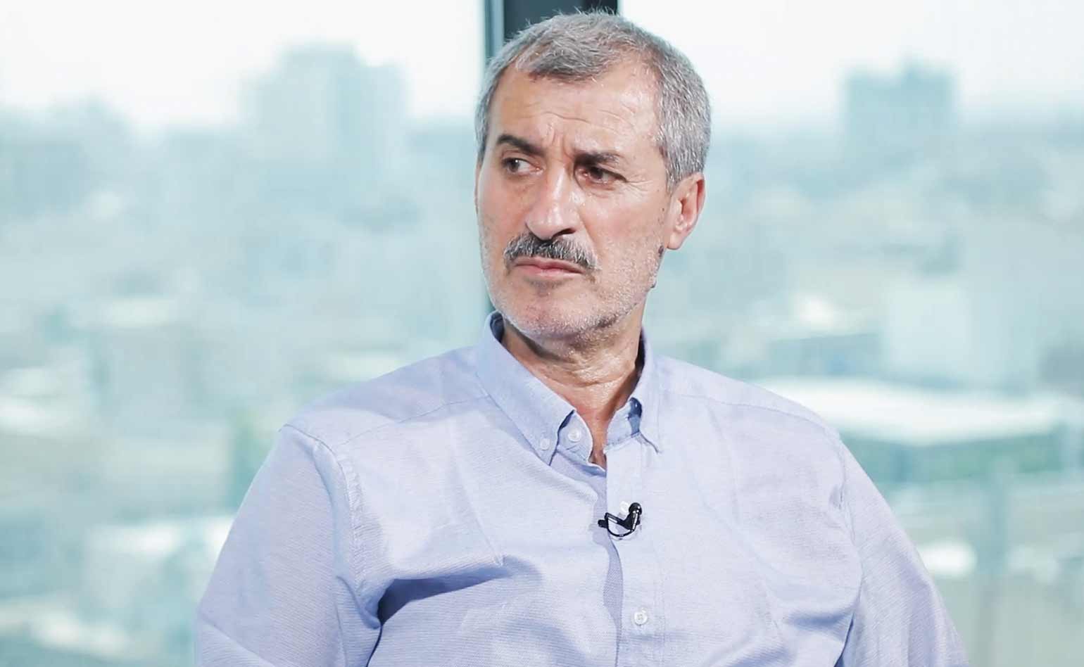 قلعه‌نویی چیز دیگری می‌بیند؟‌