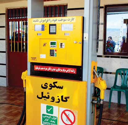 پشت صحنه تغییر نمایشگر جایگاه‌های سوخت