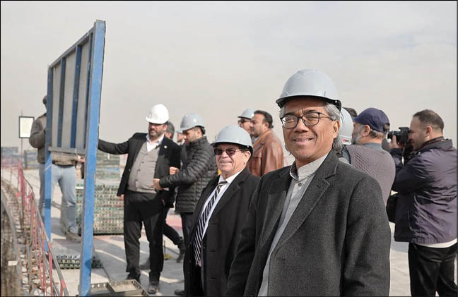 بازدید وابستگان سیاسی 18کشور جهان از تهران