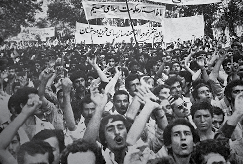 ثبت تصاویر تاریخی در حوالی دانشگاه تهران