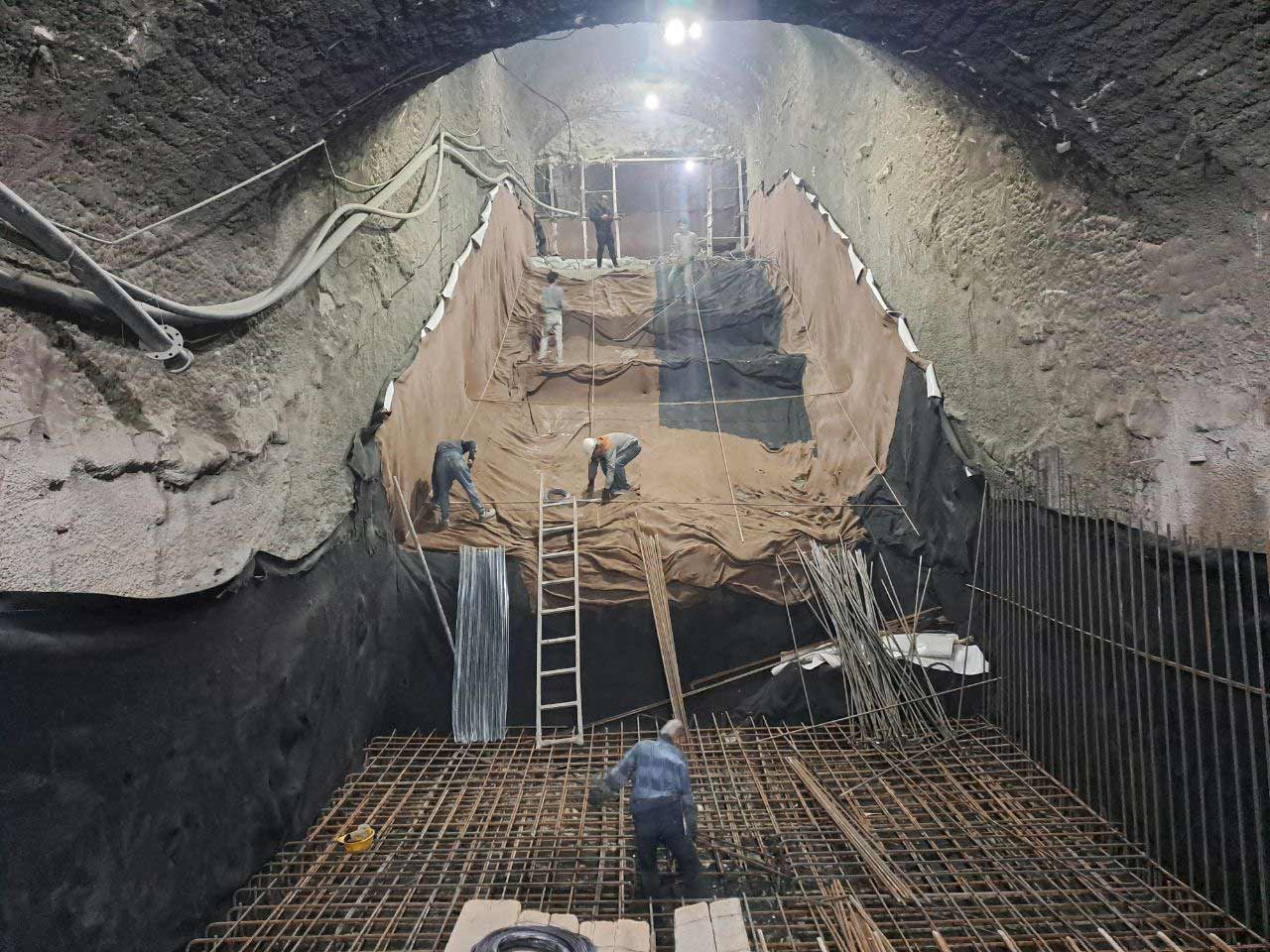 اتصال 2خط مترو با یک گالری