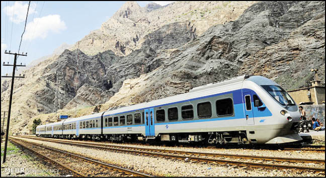 حرکت قطار گردشگری تهران- همدان از امروز