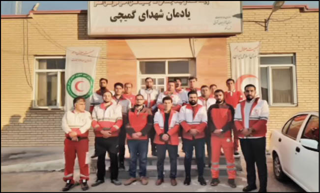 کمک کردن برایش وظیفه بود