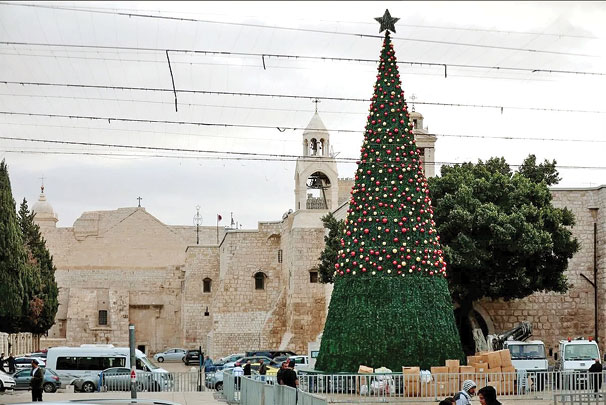 درخت مقاومت در جشن میلاد مسیح‌ ع‌