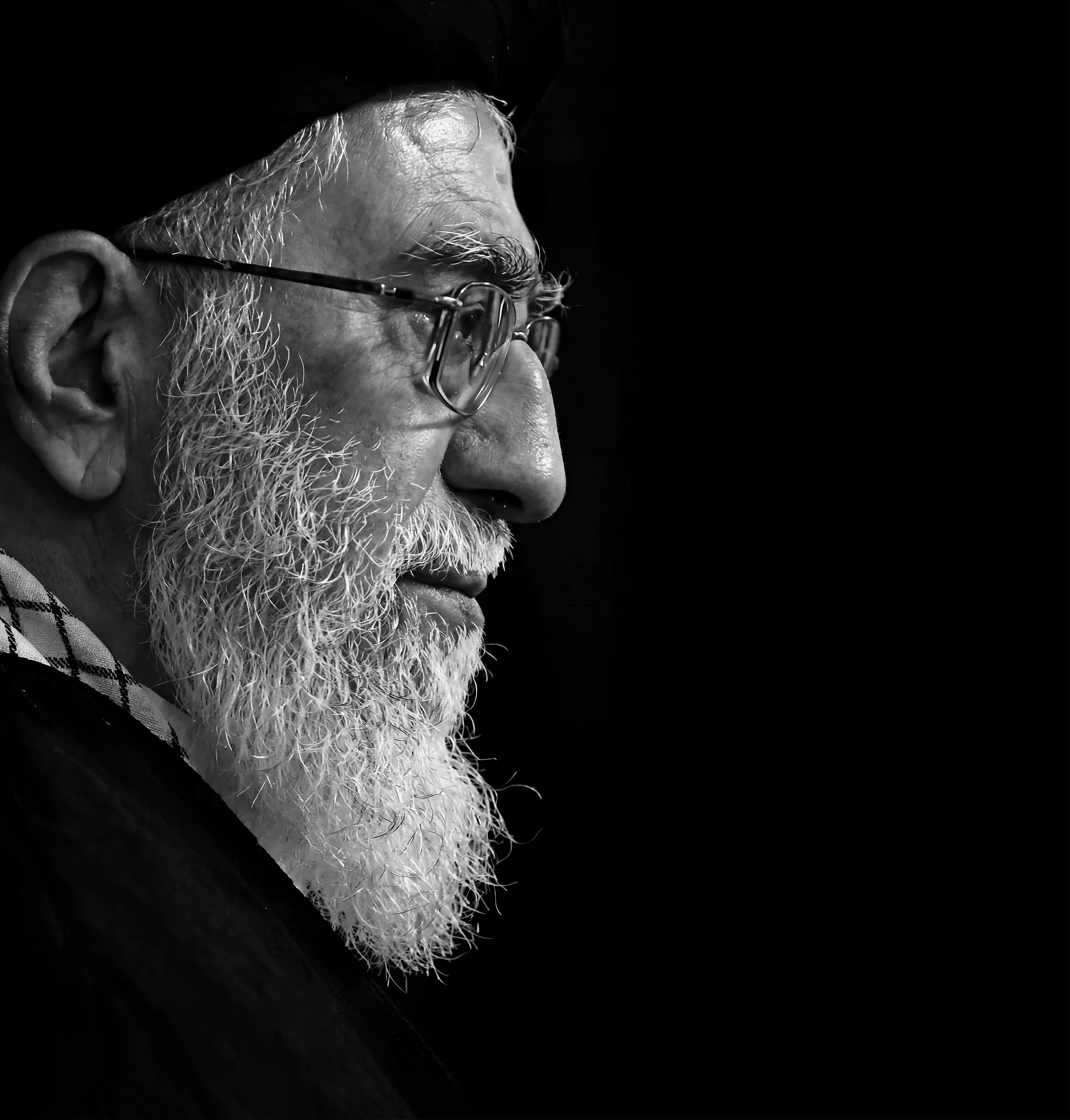 حالا ما ایستاده‌ایم وسط تحقق وعده‌های رهبر شهیدمان