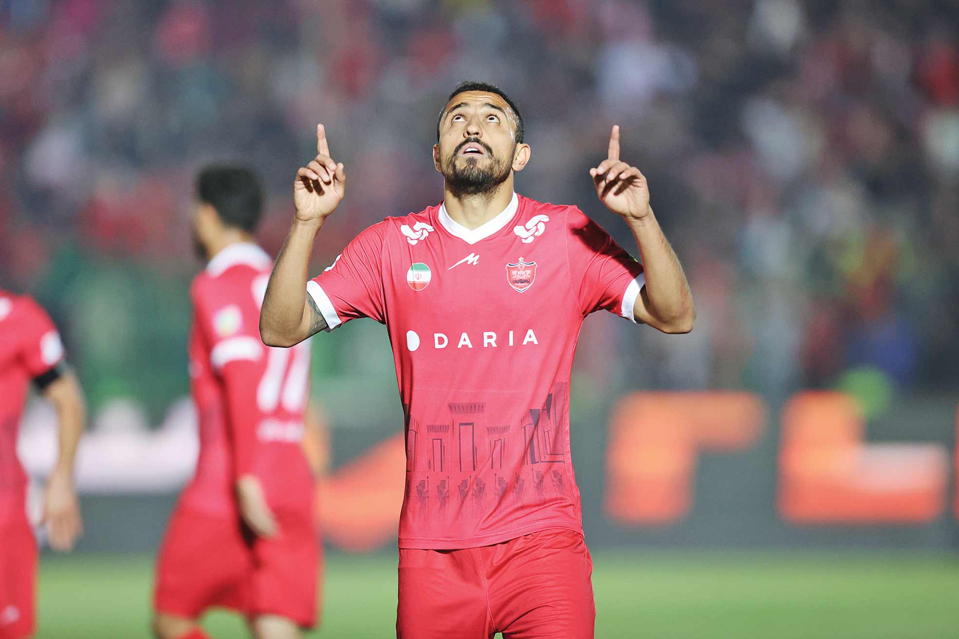 محمدامین کاظمیان، بازیکن جوان پرسپولیس که در حال تدارک سفر به بندرعباس است، از شرایط این روزهای خودش و ایران می‌گوید