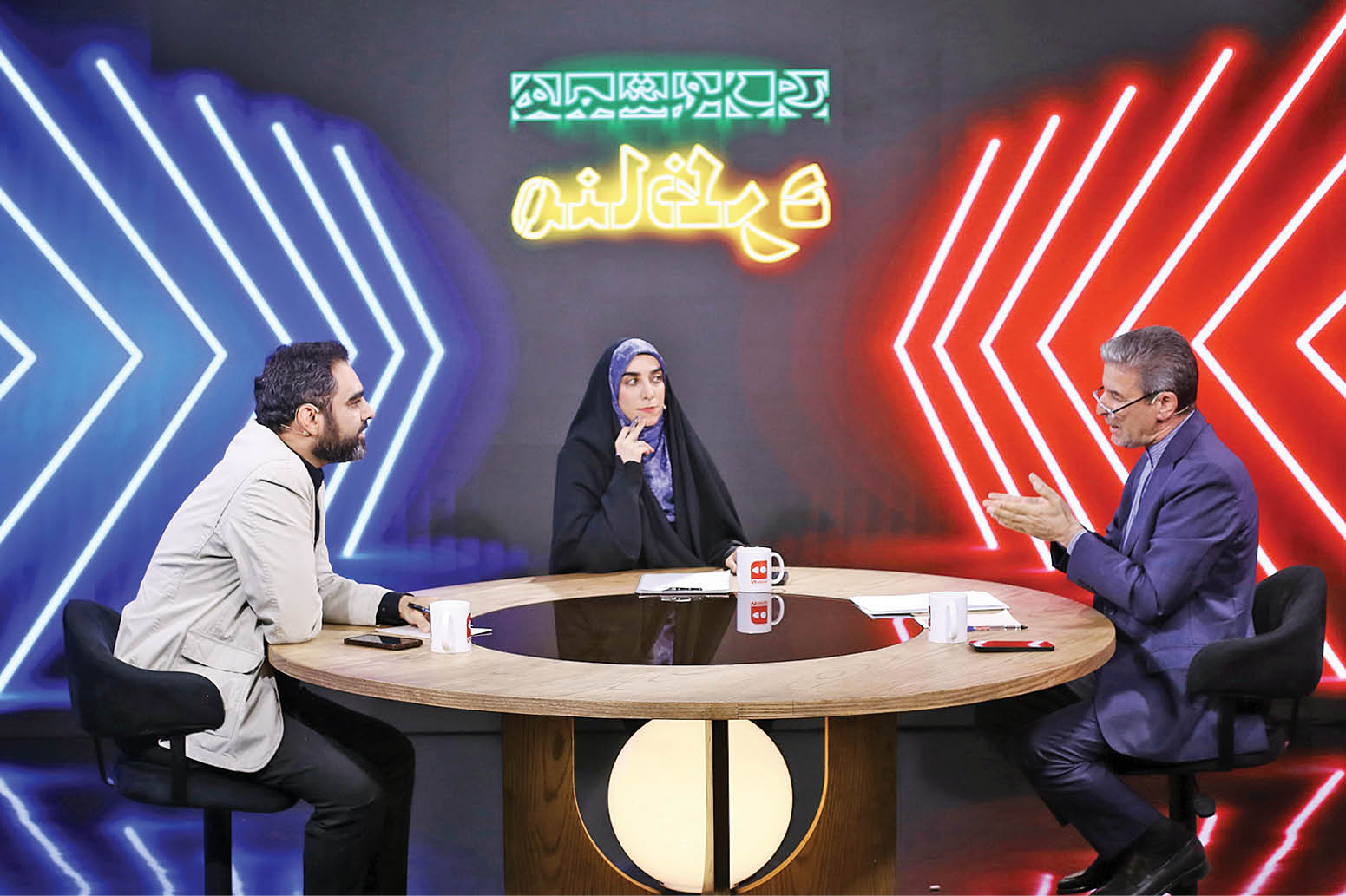 جدال بر سر توافق