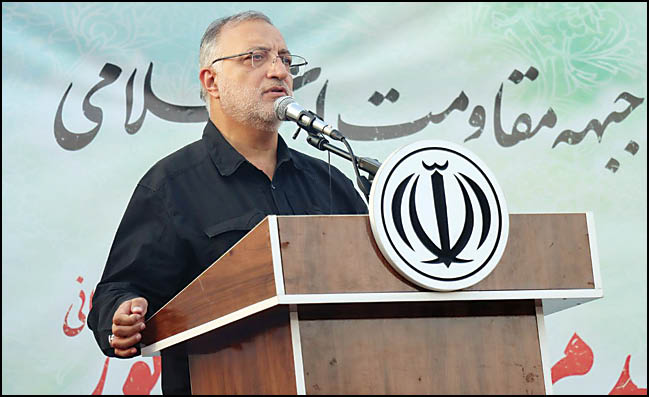 علیرضا زاکانی شهردار تهران در بزرگداشت «سردار شهید حسین‌پور» در گیلان گفت: