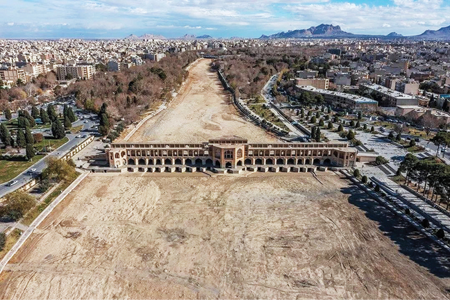 امید ‌ زاینده‌رود به پاییز