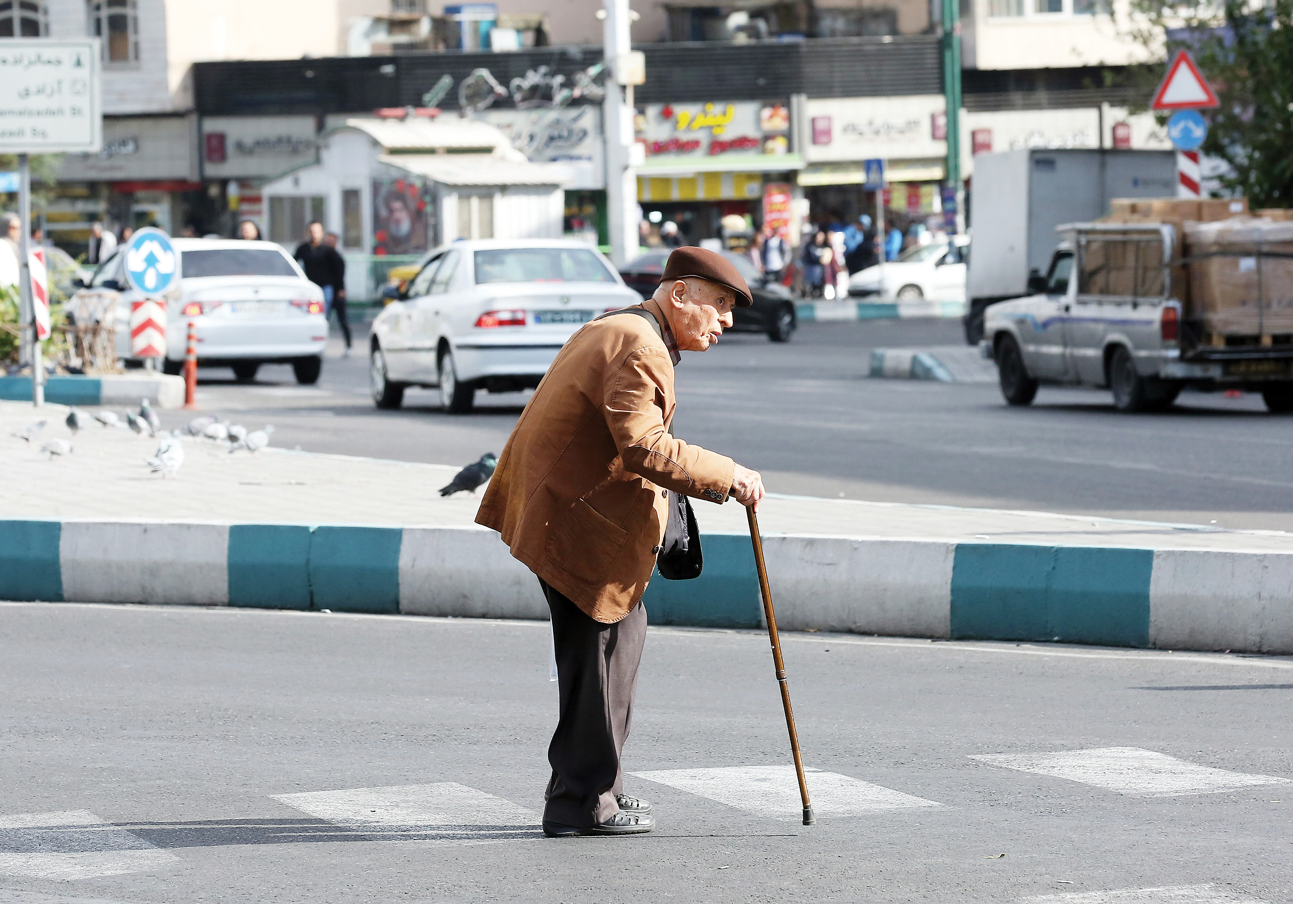 هر روز ۴۰۰ استخوان می‌شکند